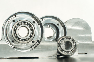 Mounted roller bearing unit. Mechanical engineering.