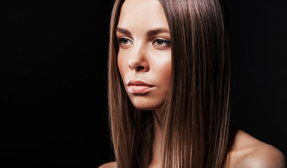 Fototapeta premium Closeup portrait of a lady with evening makeup