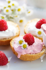 Butter buns with fruity creamy cheese and fresh raspberry