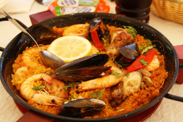 Leckere Paella