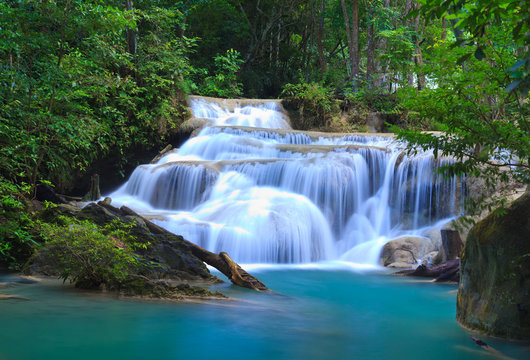 Erawan Waterfall, Kanchanaburi, Thailand © lkunl