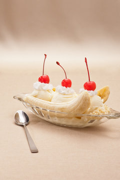 Banana Split Ice Cream