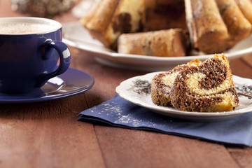 marble ring cake