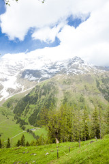 Obraz premium Upper Tauern National Park near Grossglockner, Carinthia and Eas