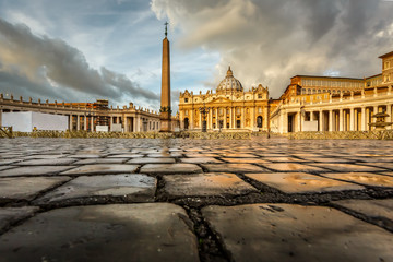 Fototapeta premium Saint Peter Square and Saint Peter Basilica in the Morning, Vati