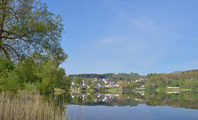 das Schalkenmehrener Maar in der Vulkaneifel