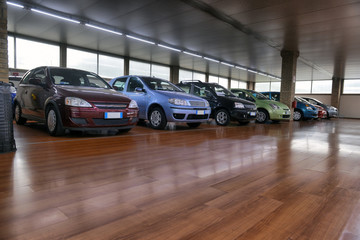 Obraz premium saloon cars sales