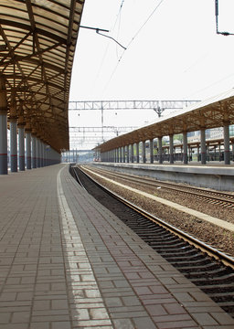 Platform Kiev railway station in Moscow.