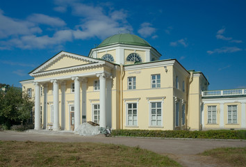 Fototapeta na wymiar Alexandrino Manor, Saint Petersburg, Russia