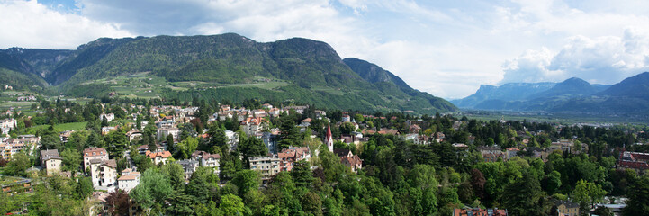 Fototapeta na wymiar Merano, Południowy Tyrol, Włochy