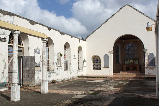 Ruine der Anglikanischen Kirche, Saint Georges, Grenada