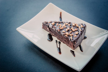 Chocolate Brownies sprinkle with Almond.