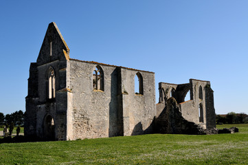 abbaye des châteliers
