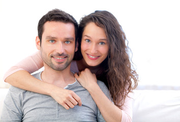 Obraz premium Portrait of a young happy couple