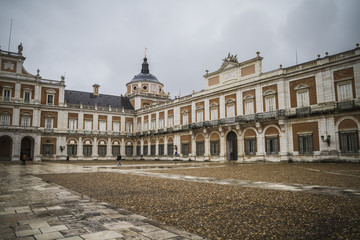 Fototapeta na wymiar majestic palace of Aranjuez in Madrid, Spain