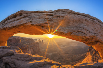 Famous sunrise at Mesa Arch