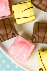 French Fondant Fancies, a type of Petit Four