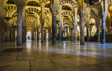 Obraz premium Interior view of La Mezquita Cathedral in Cordoba, Spain.