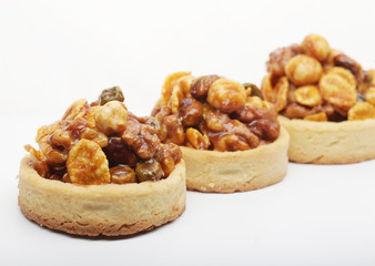Little nuts tarts.