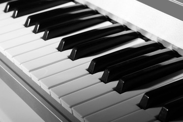 Naklejka premium background of piano keyboard