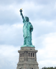 Obraz na płótnie Canvas Low angle view of a statue, Statue of Liberty, Liberty Island, N