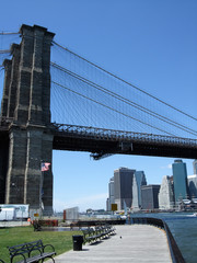 Fototapeta premium Low angle view of a bridge, Brooklyn Bridge, New York City, New