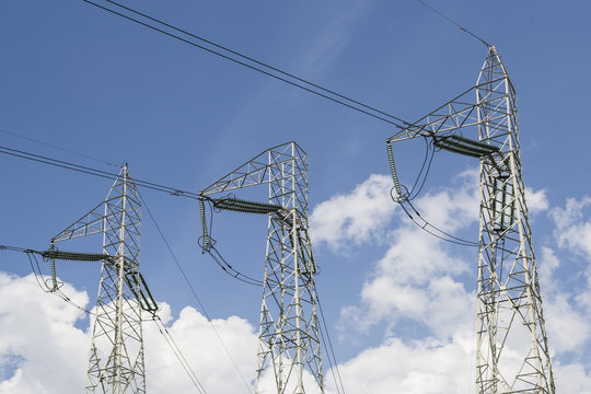 Power transmission lines