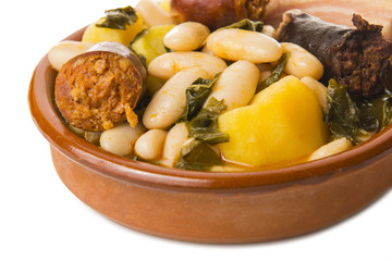 Detalle de pote de berzas