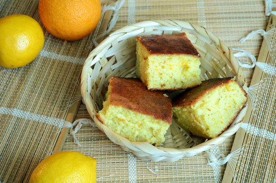 Citrus fruit-cake