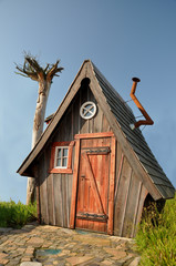 Märchenhaftes Holzhaus