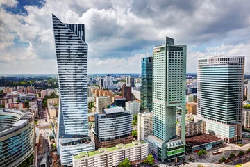 Fototapeten Warschau, Polen. Geschäftswolkenkratzer in der Innenstadt, Stadtzentrum © Photocreo Bednarek