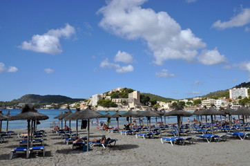 Fototapeta na wymiar Palmira-Strand in Peguera, Mallorca