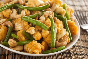 Spicy Thai Cauliflower and Beans