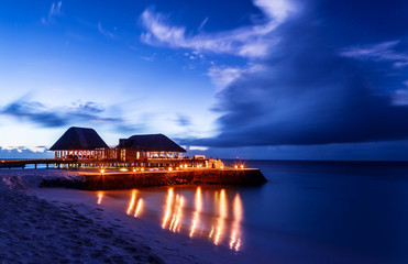 Romantic restaurant on the beach © Anna Om
