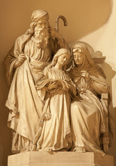 Fototapeta na wymiar Verona - Holy Family sculpture in st. Thomas church