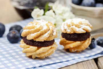 Cakes filled with blueberry jam