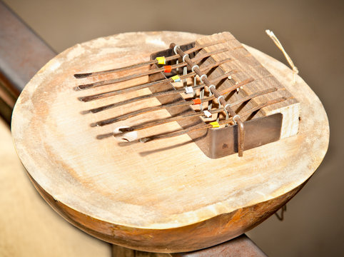 African Instrument Kalimba 7 note, Kenya.