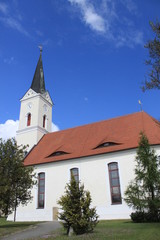 Fototapeta na wymiar Dorfkirche von Zerkwitz bei Lübbenau/Spreewald
