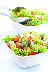 Fresh Mexican salad with olives and red beans