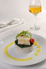 Flounder fillets with risotto and spinach