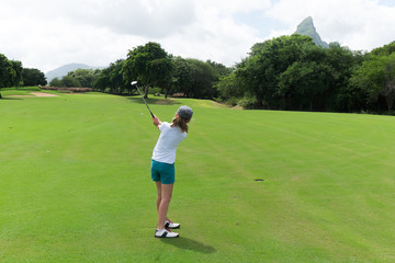 Jeune Golfeuse