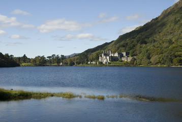 Kylemore Abbey mit Umgebung, County Galway, Irland