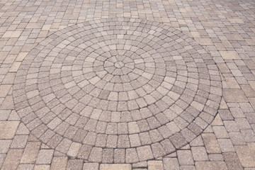 Ornamental pattern in patio paving
