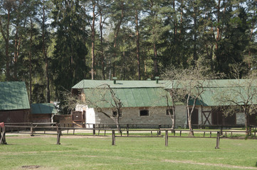 Polenovo museum,  horse barn