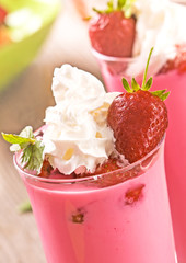 strawberry smoothie