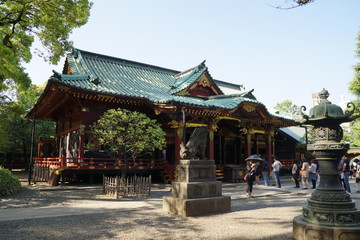 Fototapeta premium 根津神社 拝殿