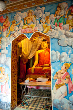 Statue in Buddha Temple