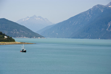 Fototapeta na wymiar Alaska - Enjoy The Beautiful View Of Haines Borough - Travel