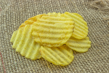 Ribbed yellow potato chips 2