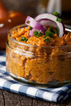 Bayerische Obatzer in einem Glas